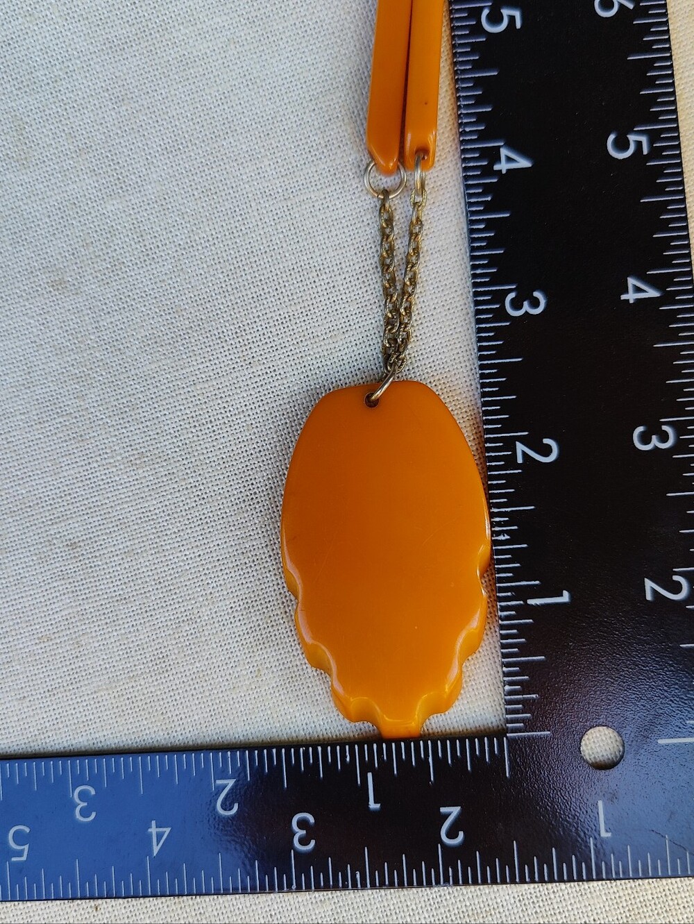 Vintage Art Deco Butterscotch Bakelite Necklace - Picture 5 of 6